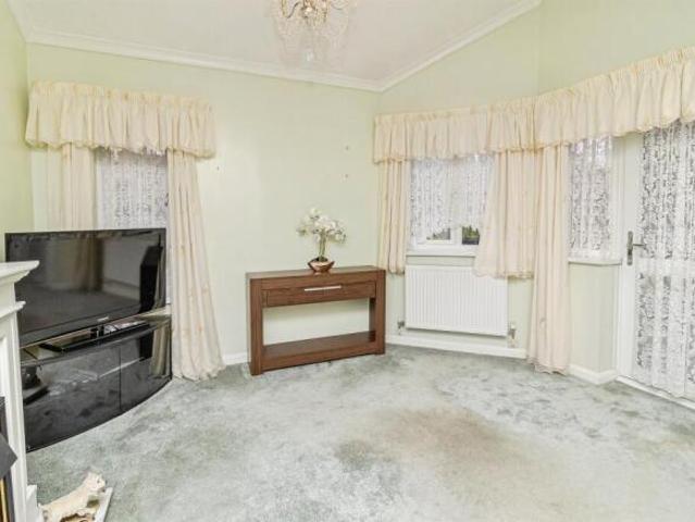 Bungalow for sale
