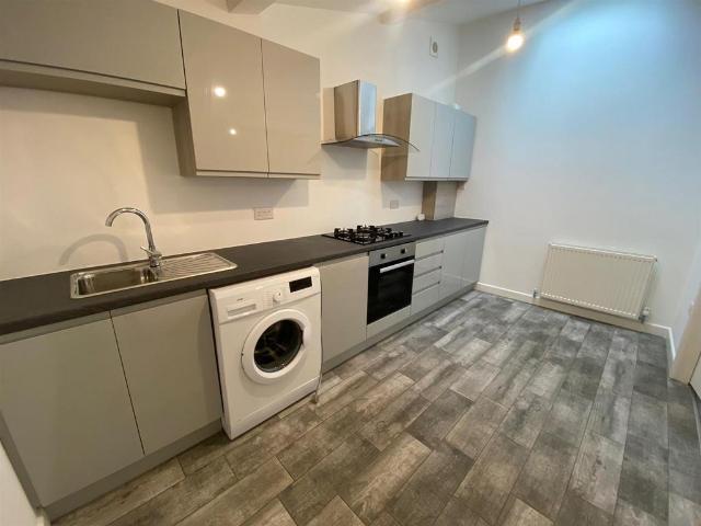 Bungalow for rent in Friendly, Sowerby Bridge