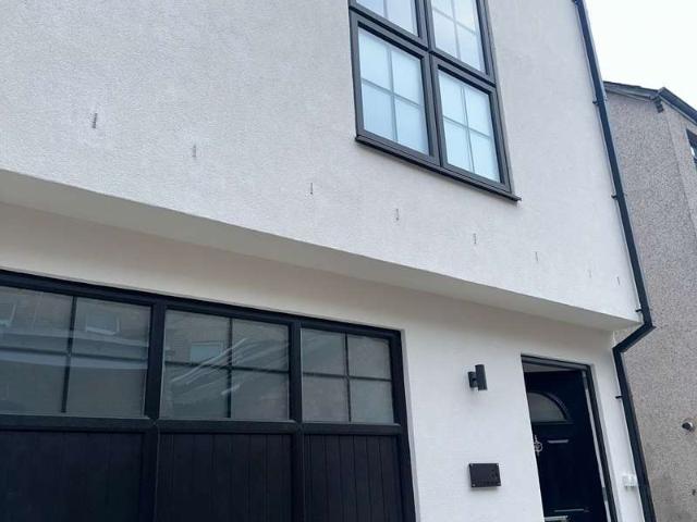 Terraced House for rent in Ilford, London Borough of Redbridge