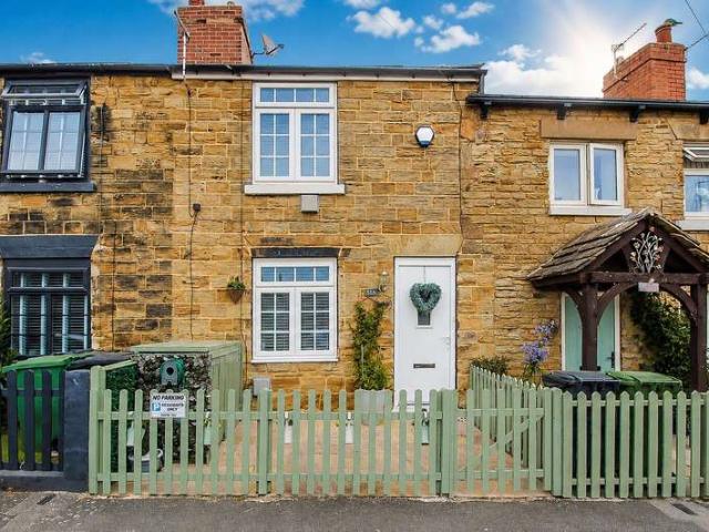 Cottage for sale in Lofthouse, West Yorkshire
