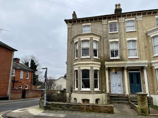Cottage for rent in The Dales, Key Street