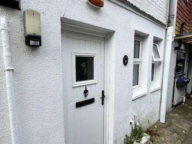 Cottage for rent in Uckfield, Cross In Hand
