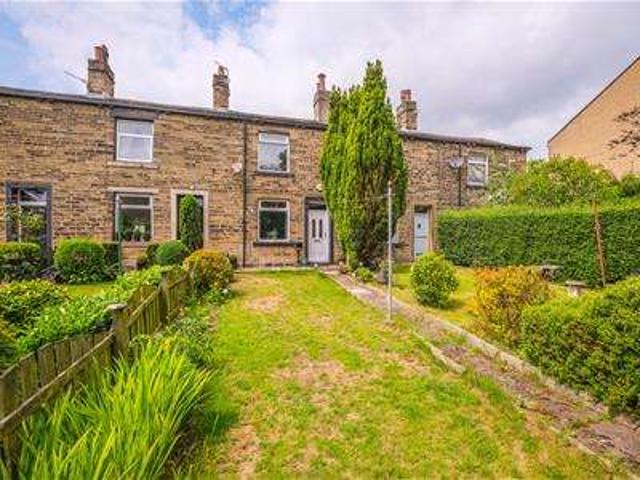 Cottage for sale in Savile Park, West Yorkshire