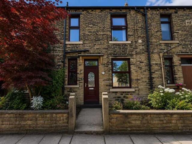 Cottage for sale in Broad Folds, Clayton