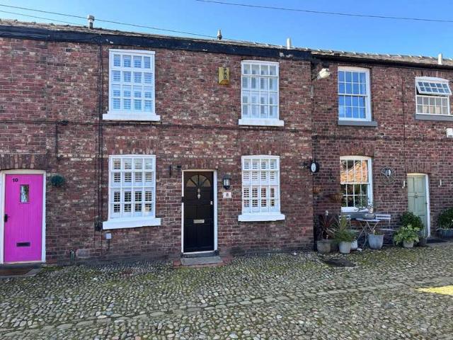 Cottage for sale in Cheadle, Greater Manchester