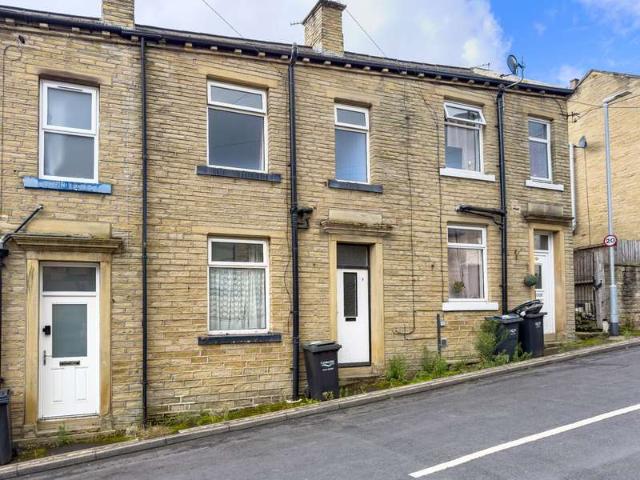 Cottage for sale in Bonegate, Calderdale