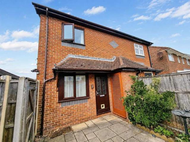 Cottage for sale in Brockhurst, Middlecroft