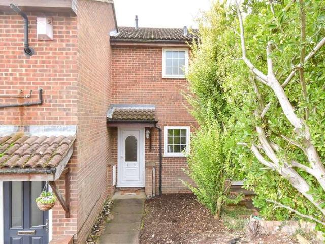 Cottage for sale in Wayfield, Chatham