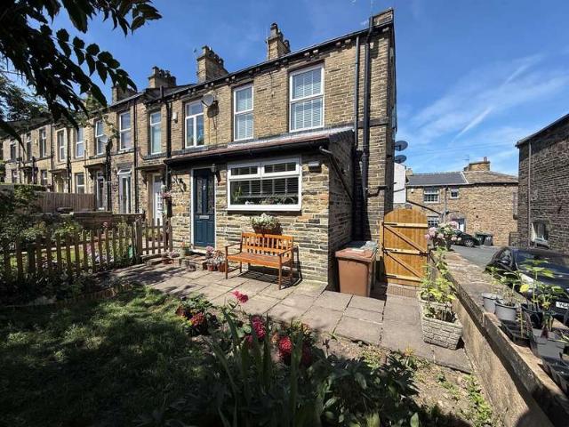 Cottage for sale in Baildon, West Yorkshire