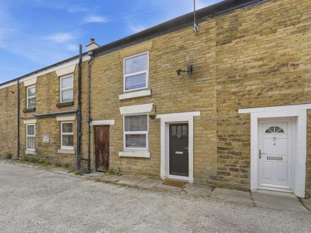 Cottage for sale in Hurdsfield, Macclesfield