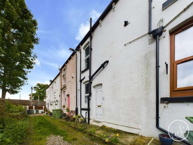 Cottage for sale in Chapel Allerton, West Yorkshire