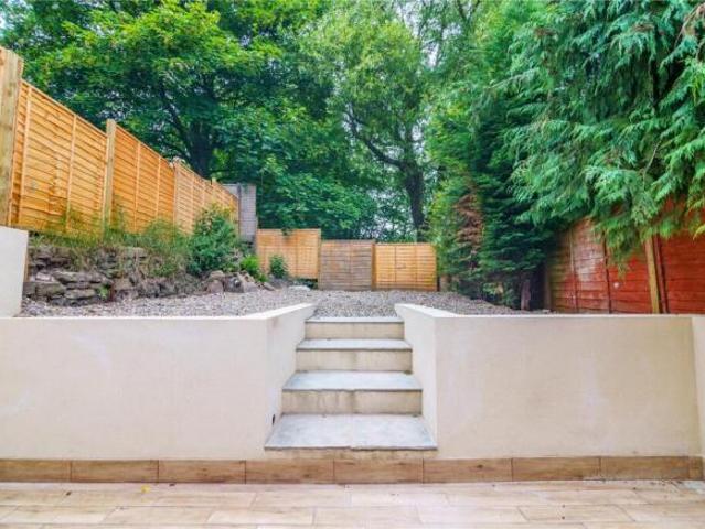 Cottage for rent in Huddersfield, West Yorkshire