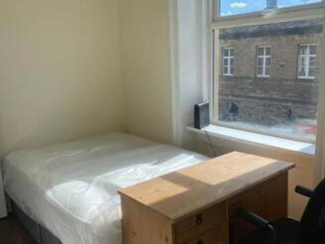 Cottage for rent in Huddersfield, West Yorkshire