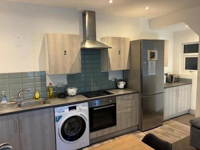 Cottage for rent in Huddersfield, Kirklees