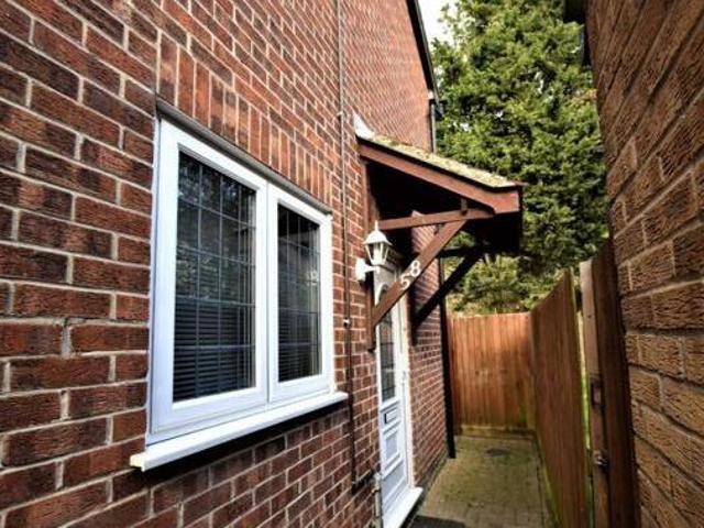 House for rent in Badgers Dene, Grays