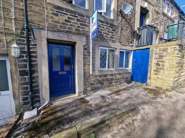 House for rent in Holmfirth, West Yorkshire