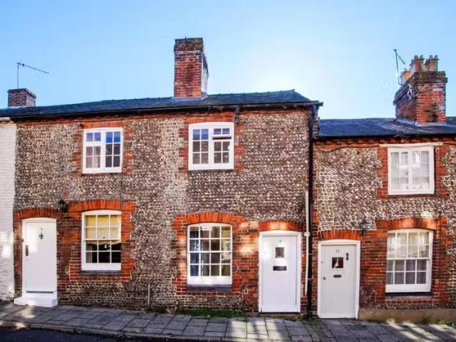 House for rent in Arundel, Clapham