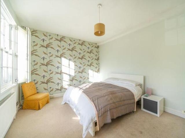 Cottage for rent in Cat Hill