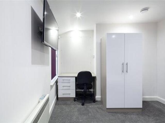 Cottage for rent in Huddersfield, West Yorkshire