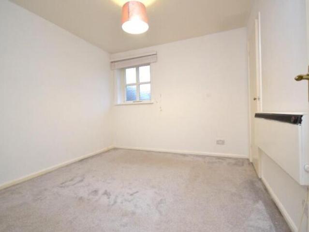 Cottage for rent in Navestock Side