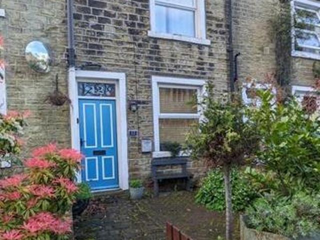House for rent in Halifax, West Yorkshire