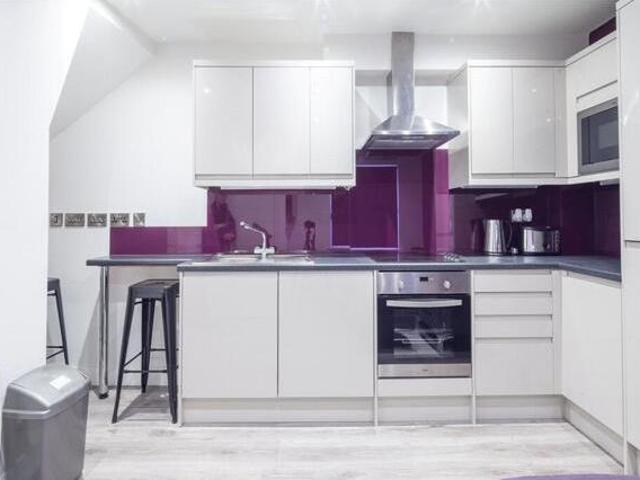 House for rent in Huddersfield, West Yorkshire