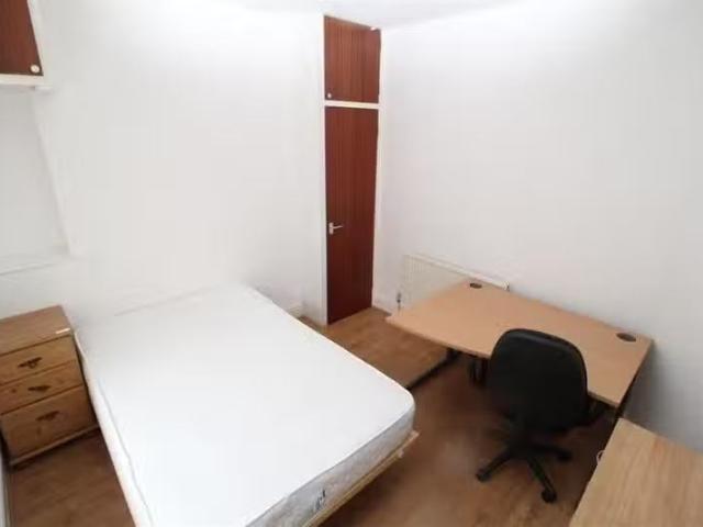 House for rent in Barry, Wales