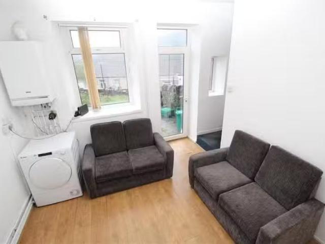 House for rent in Barry, Wales