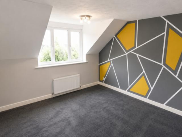 Cottage for rent in Erith, Greater London