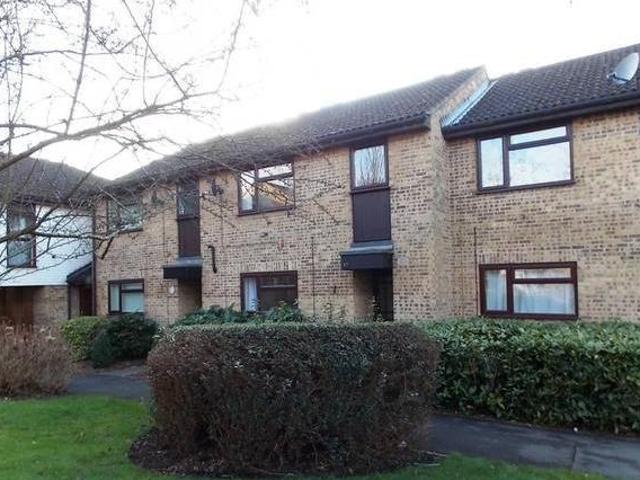 House for rent in Surrey