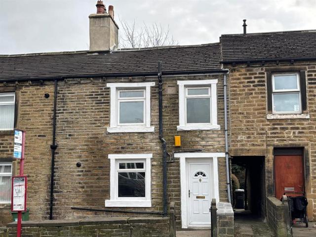 House for sale in Milnsbridge, West Yorkshire