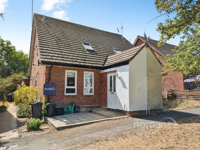 House for sale in Earley