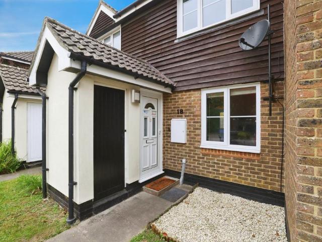 House for sale in Amesbury