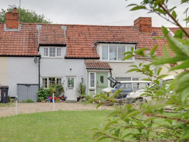 House for sale in Chipping Hill, Essex