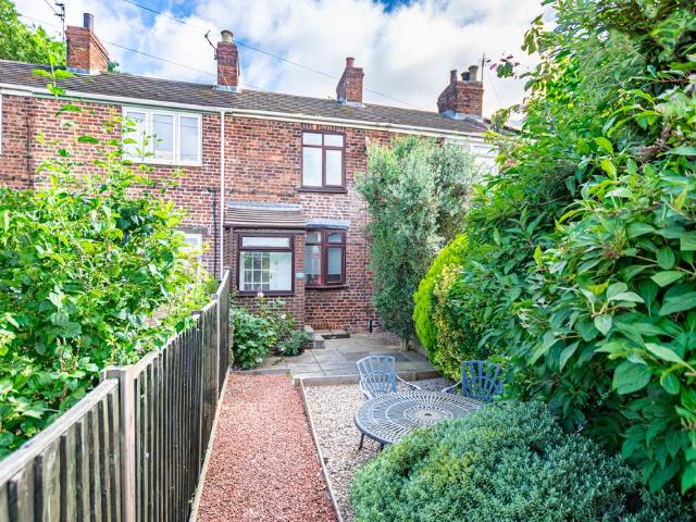 House for sale in Austhorpe, West Yorkshire