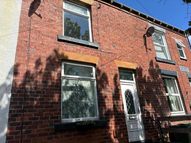 House for sale in Churwell, West Yorkshire