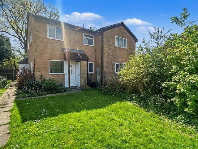 House for sale in Mountbatten Park, Test Valley