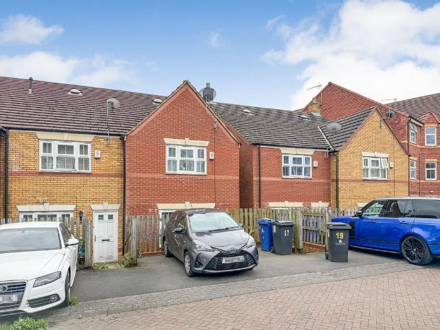 House for sale in Hexthorpe, South Yorkshire