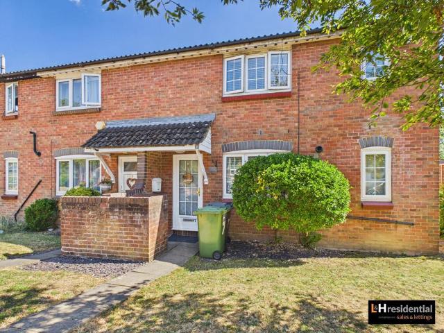 House for sale in Elstree and Borehamwood, Borehamwood
