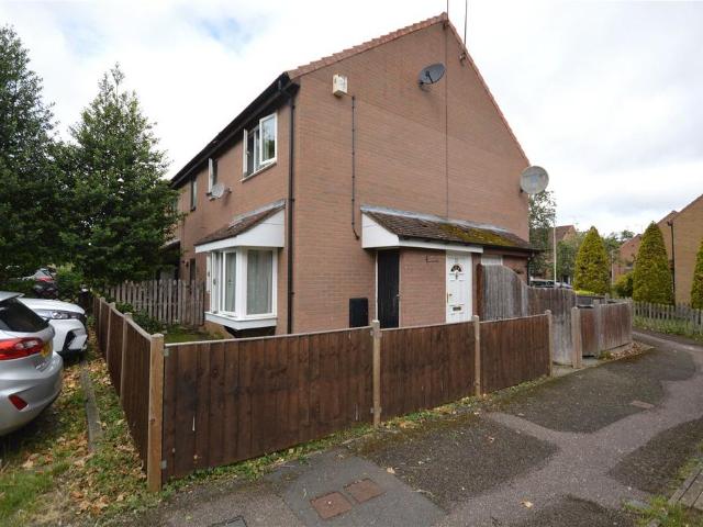 House for sale in Lewsey Farm, Luton