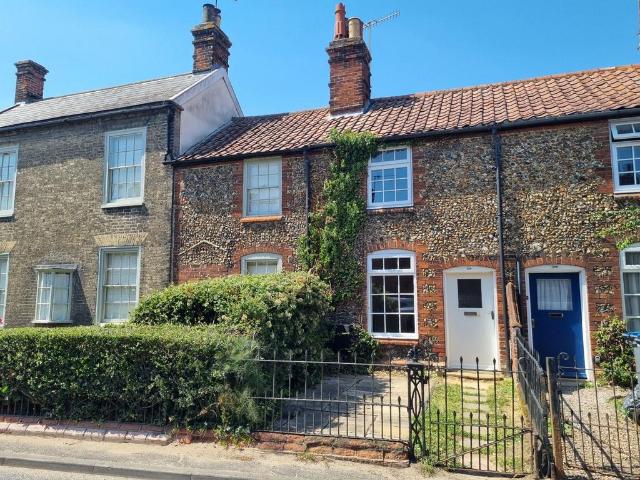 House for sale in Wickham Market, Eastbridge