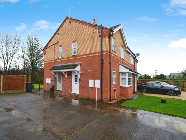 House for sale in High Field, York