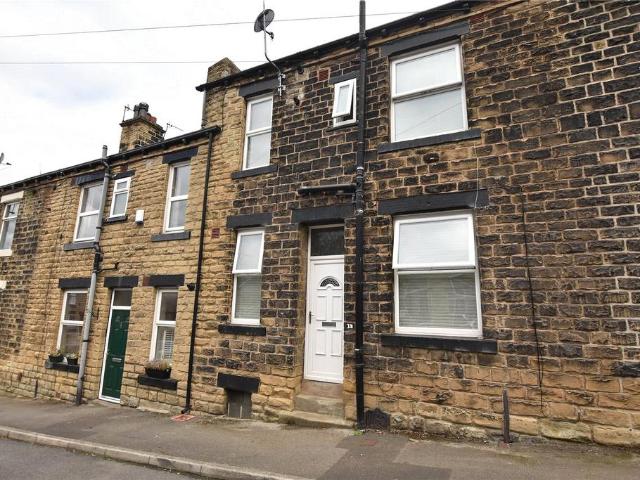 House for sale in Horsforth Vale, Farsley