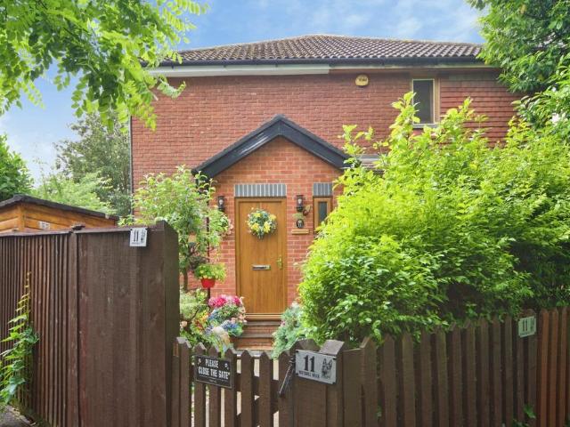 House for sale in Beckton, Greater London