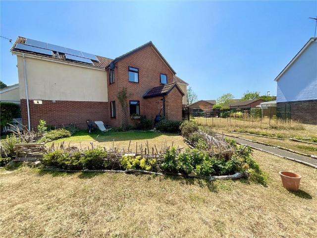 House for sale in Highcliffe