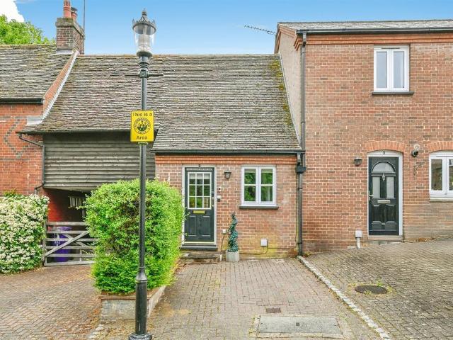 House for sale in King's Walden, Hertfordshire