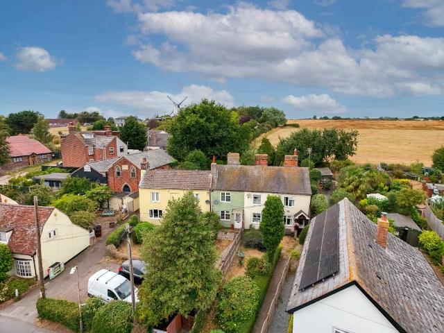 House for sale in Ramsey and Parkeston, Dale Hill