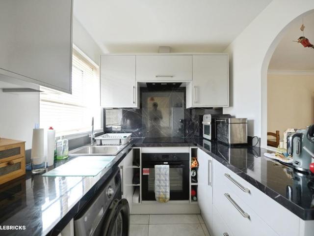 House for sale in Tilbury, Essex