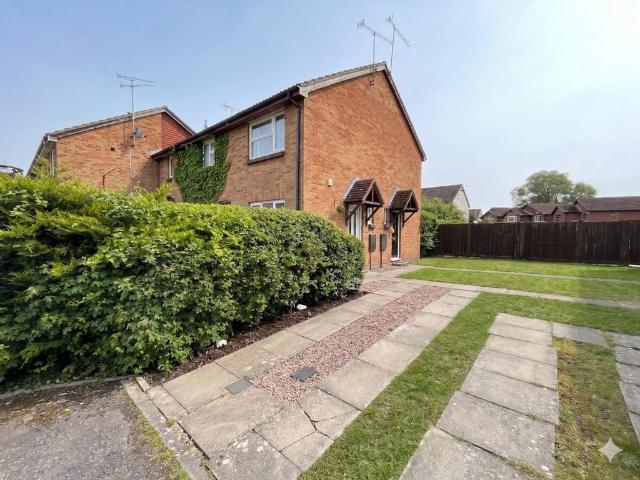 House for sale in Warden Hill, Luton
