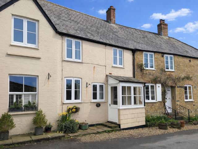 House for sale in Broadwindsor, East Dorset